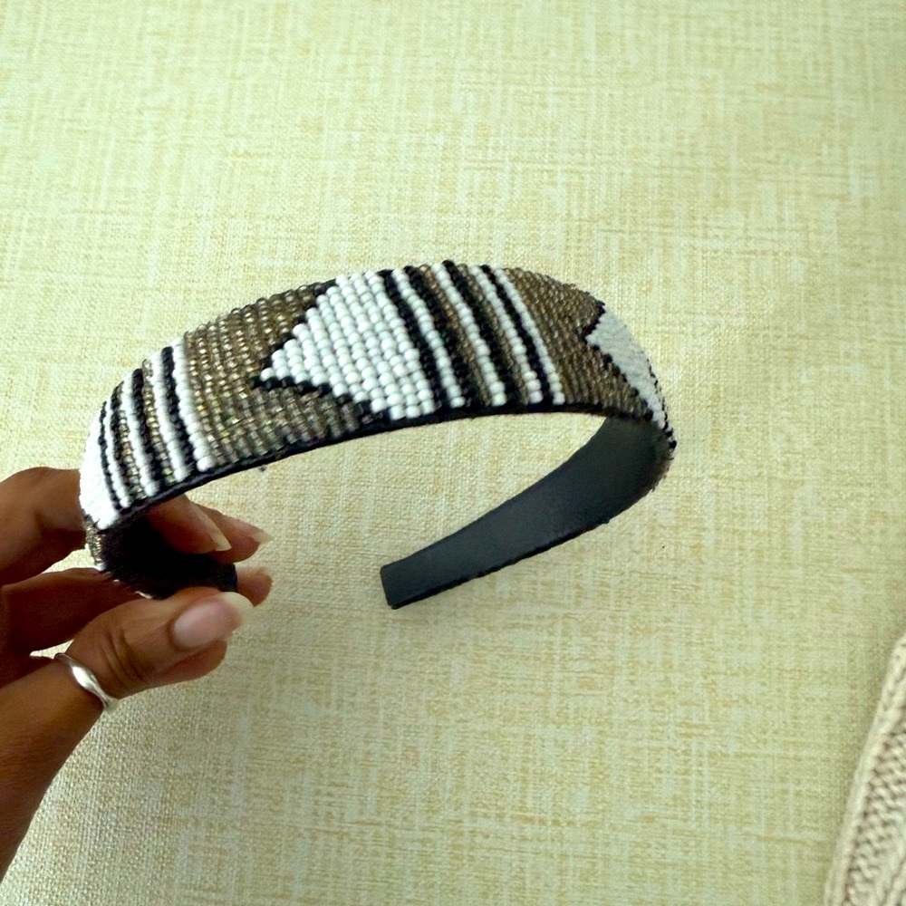 Artisan Beaded Black and White Headband